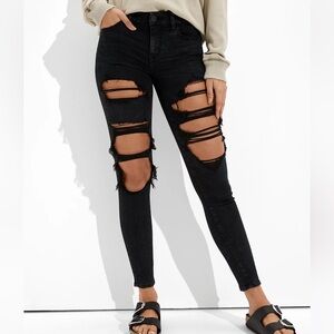 American Eagle Black Forever Soft Ripped Low-Rise Jegging NWT